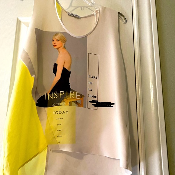 Zara Women’s shirt, with a high low cut. - Picture 1 of 2